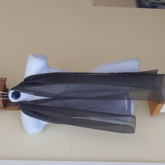 Laura Ashley scarf - Picture 3 of 4